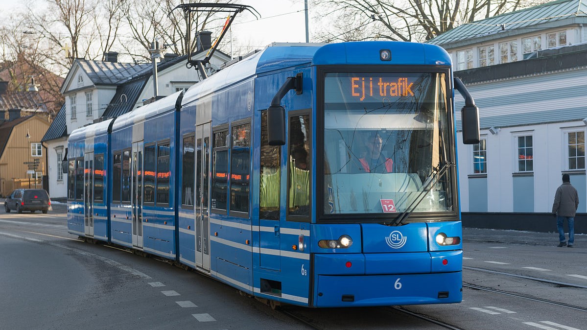 A34 var SL:s littera på spårvagnen. Sex vagnar av denna typ, inlånade från Frankfurt am Main (A34F) och Norrköping (A34N), trafikerade Spårväg City från sommaren 2010. Trafikstarten ägde rum den 23 augusti 2010 på den nyöppnade etapp 1 av Spårväg City.
Vagnarna fick behålla sina inventarienummer 33-35 för Norrköpingsvagnarna respektive 262-264 för Frankfurtvagnarna under sin tid i Stockholm. När alla vagnar bytts ut mot nya likadana, fick de lånade vagnarna återvända till sina hemstäder. Den första nya vagnen levererades till Stockholm 2 oktober 2011 och resterande levererades under hösten och vintern.