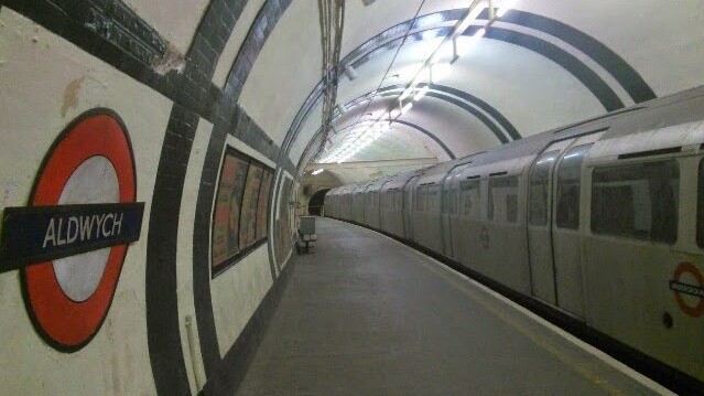 Station Aldwych