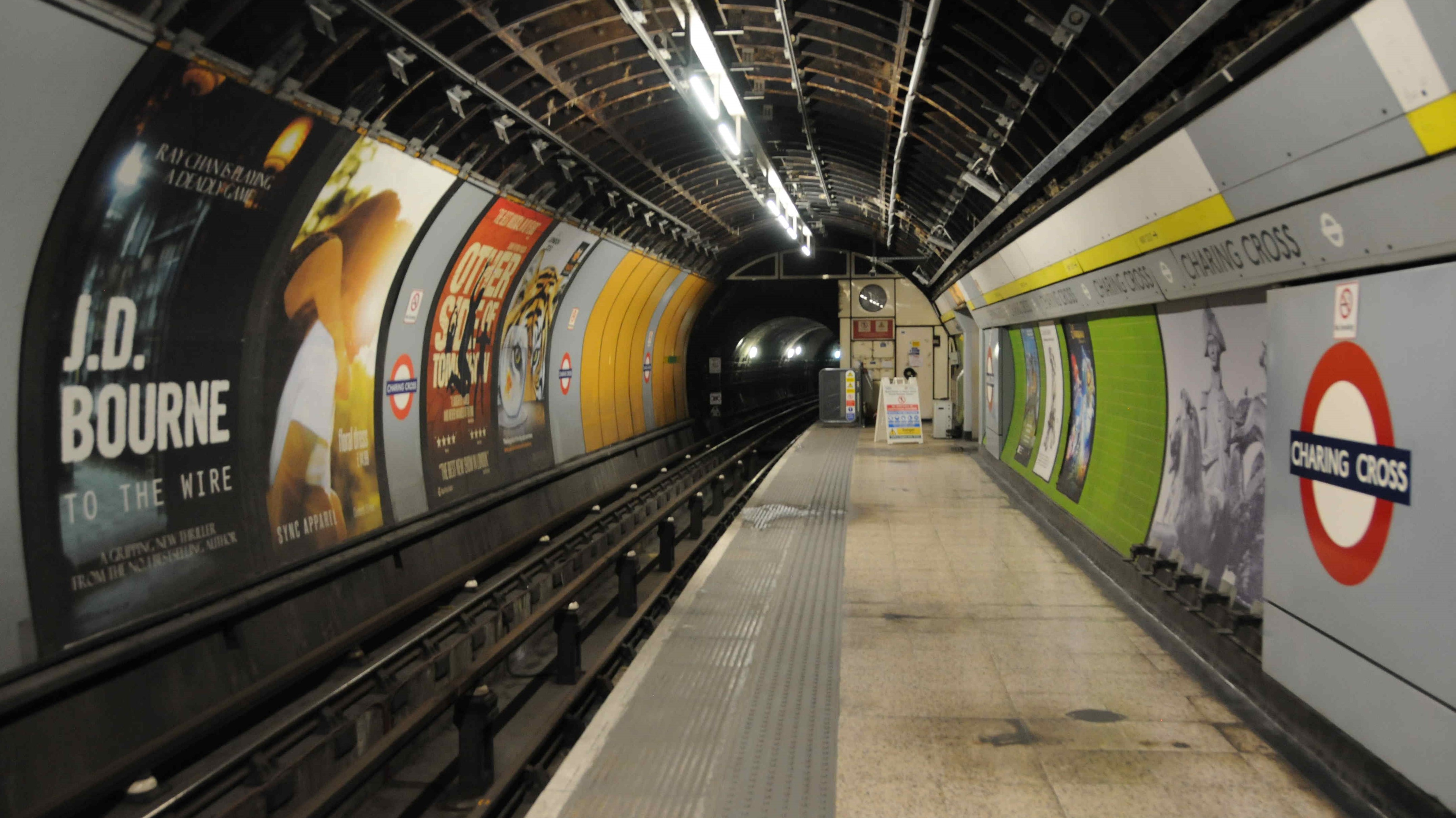 Station Charing Cross